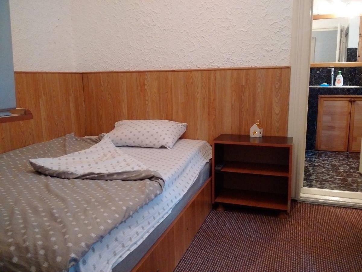 Expo Home Stay Bucureşti Eksteriør bilde